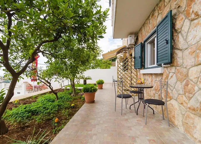 Lena & Lara Apartmán *