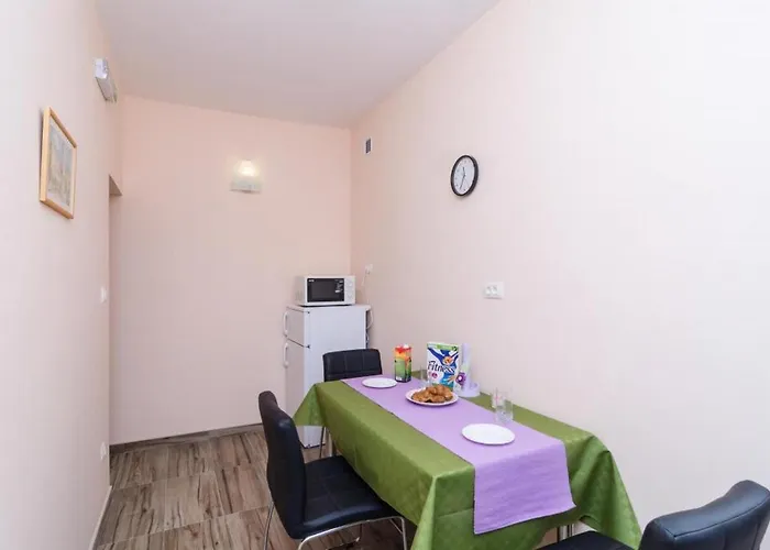 شقة Lena & Lara *