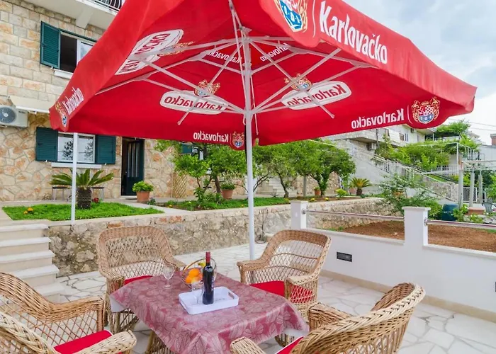 شقة Lena & Lara *